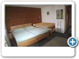 Doppelzimmer mit Zusatzbett